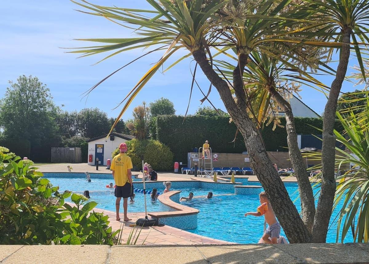 Hôtel Hendra Park à New Quay Extérieur photo