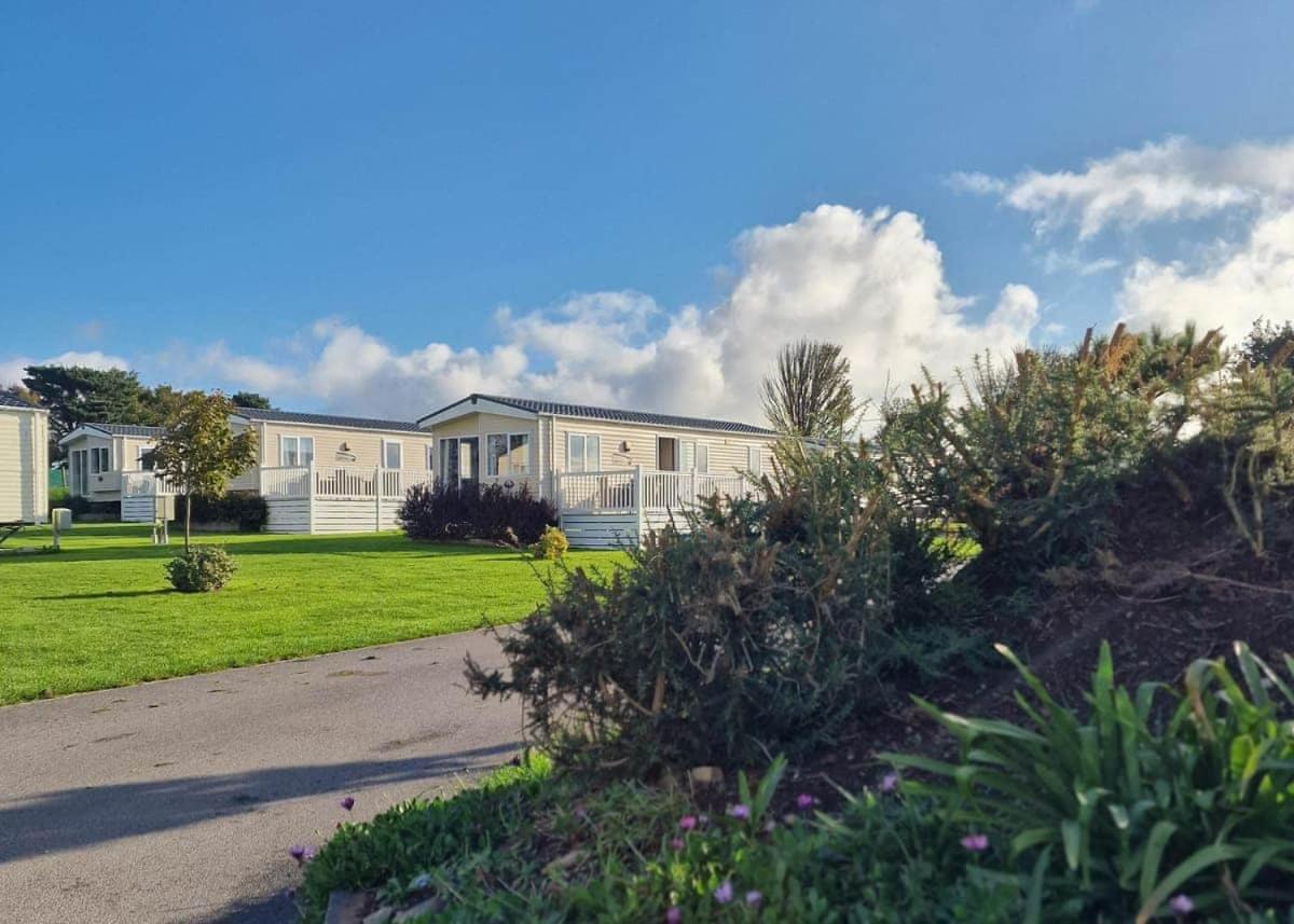 Hôtel Hendra Park à New Quay Extérieur photo